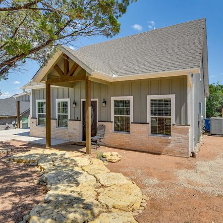 Granbury Home With Hot Tub And Furnished Patio! 외부 사진